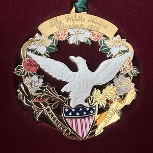 White House Historical Association Christmas Box